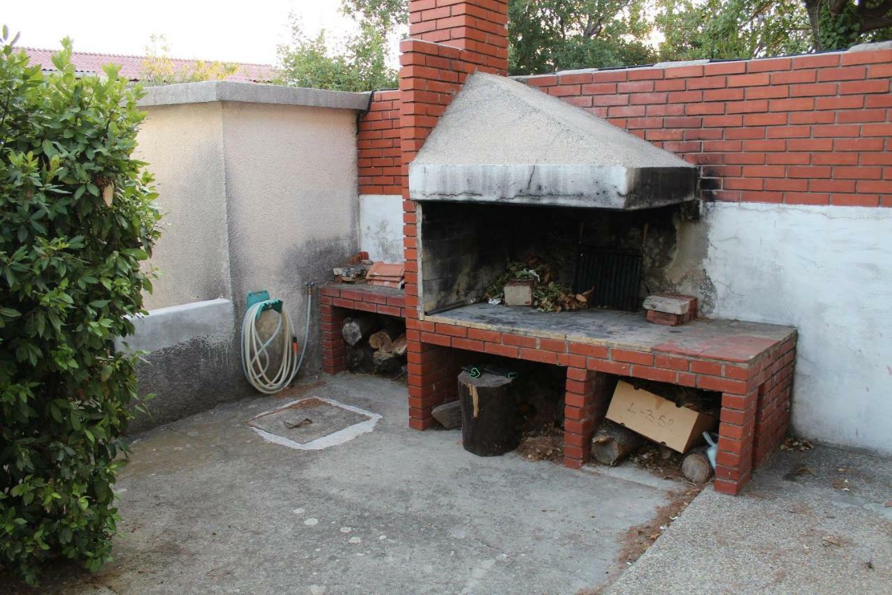Danica Holiday House Цезарица Екстериор снимка