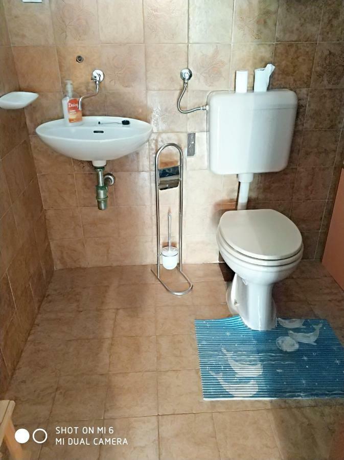 Danica Holiday House Цезарица Екстериор снимка